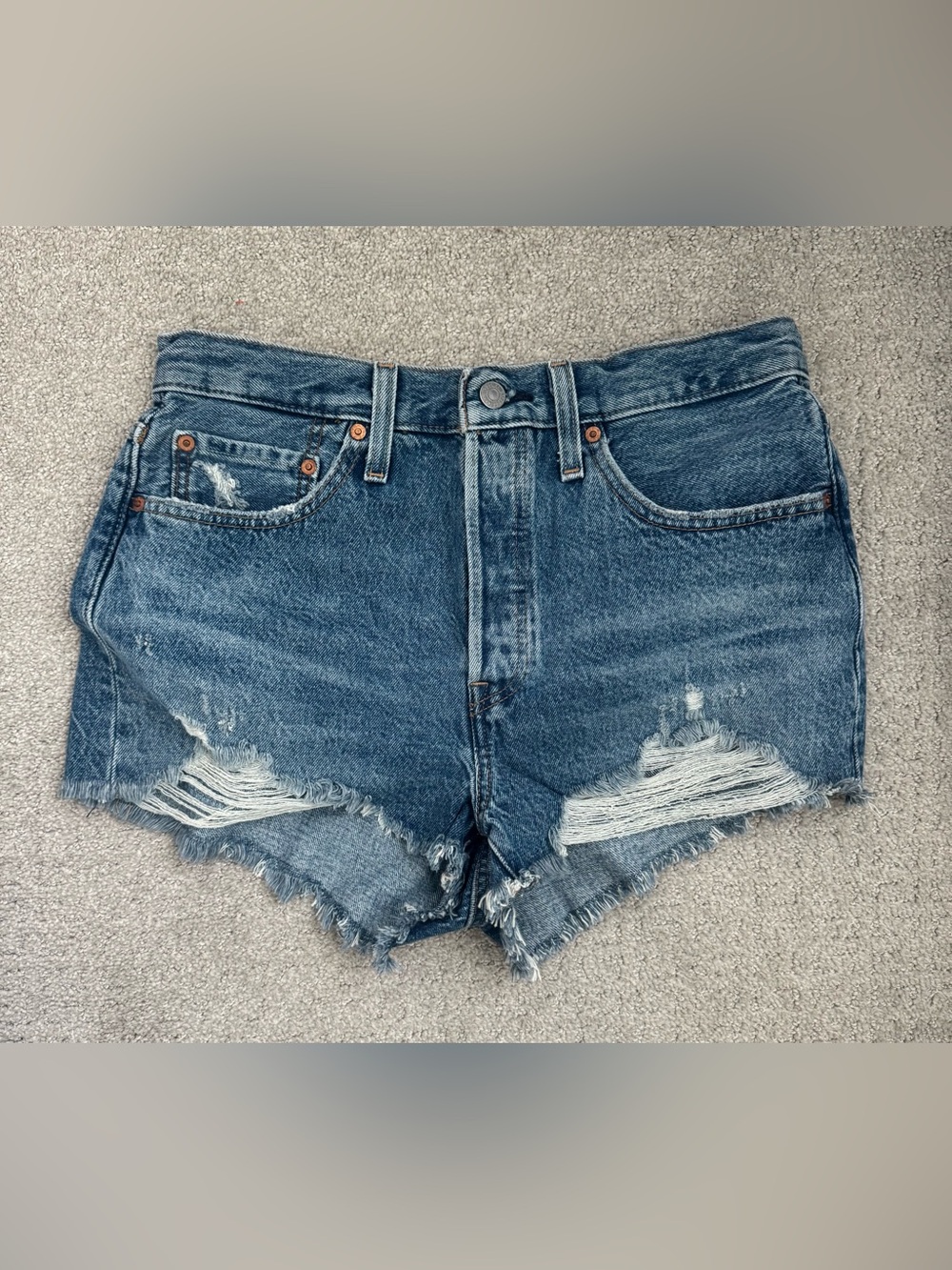 LEVI (W30) Medium Wash Distressed Jean Shorts